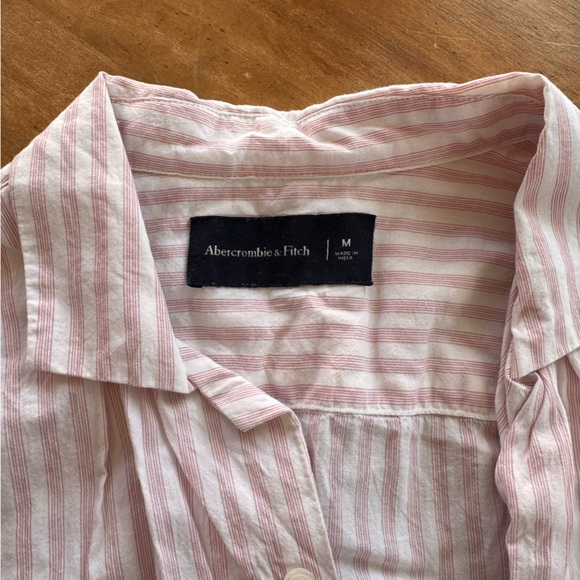 Abercrombie & Fitch button up blouse medium - Picture 4 of 4